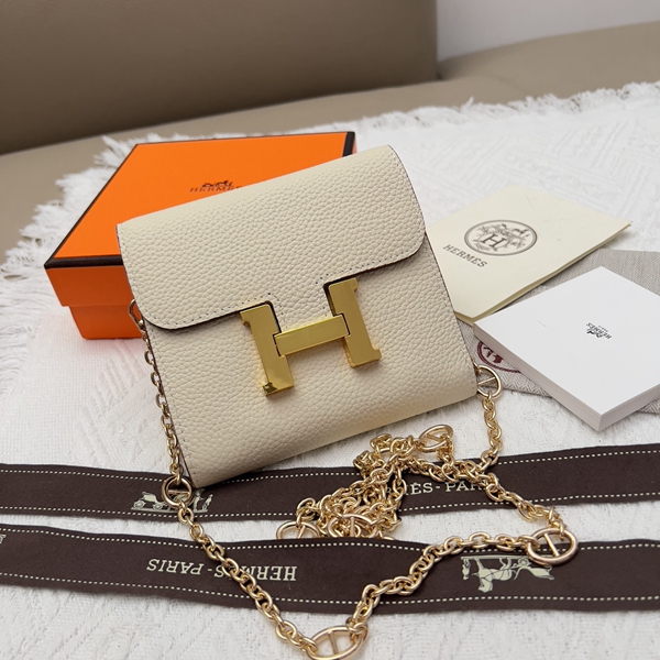 エルメス財布コピー正面デザイン